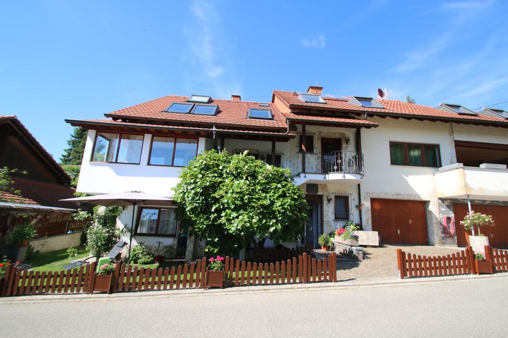Familien Themen-Appartement Freiburg In Soelden 2 Schlafzimmer エクステリア 写真